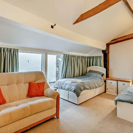 2 Bed Barn Conversion Tibenham Exterior photo
